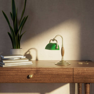 Petite brass and wood desk lamp with compact green shade and stepped concentric base in reduced format by Ghidini 1849 - Finish: OBV Bronze Satin Light Brass