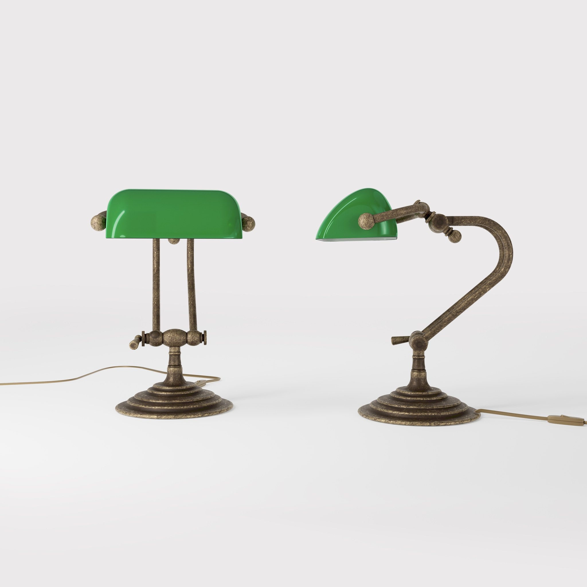 Mini banker's lamp with green glass shade and compact adjustable brass structure with dual joints and pull chain by Ghidini 1849 - Finish: OAS Antique Brass