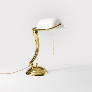 Classic table lamp with white glass shade decorated brass stem shaped circular base and pull chain by Ghidini 1849 - Finish: OLV Polished Brass