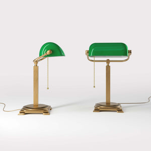 Executive library lamp with green glass shade and brass structure, decorative geometric base and golden pull chain by Ghidini 1849 - Finish: OBS Bronze Satin Brass