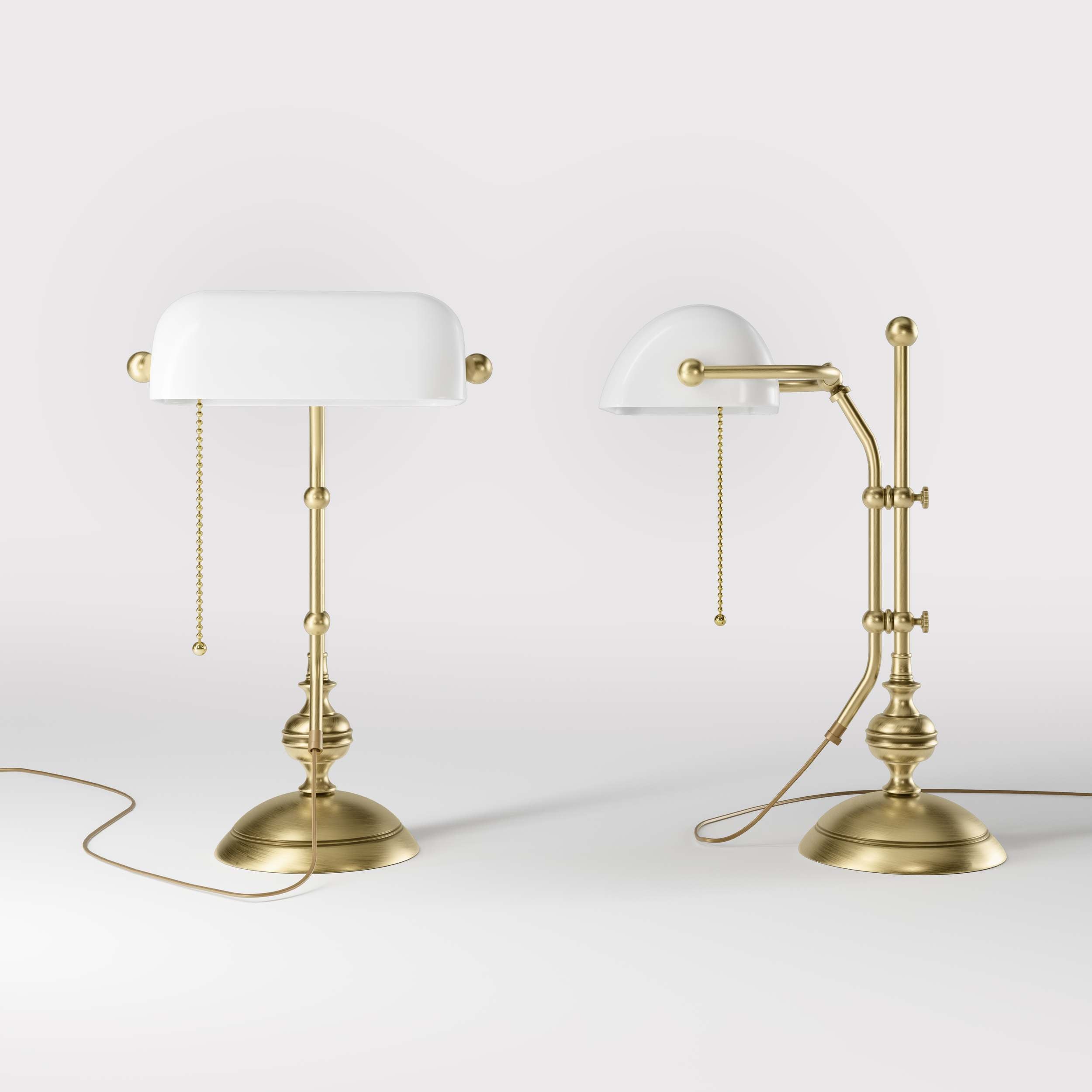 Classic banker's desk lamp with glass shade, height-adjustable arm and chain pull switch, brass structure by Ghidini 1849 - Finish: OBV Bronze Satin Light Brass