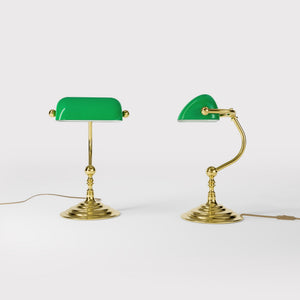 Small banker's desk lamp with green glass shade and brass structure for compact spaces by Ghidini 1849 - Finish: OLV Polished Brass