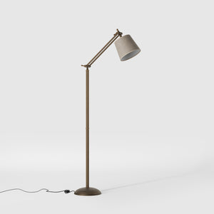 Classic brass floor lamp with ribbed stem, adjustable double joint and grey linen-effect fabric shade Made in Italy by Ghidini 1849 - Finish: OBM Bronze Satin Matt Brass