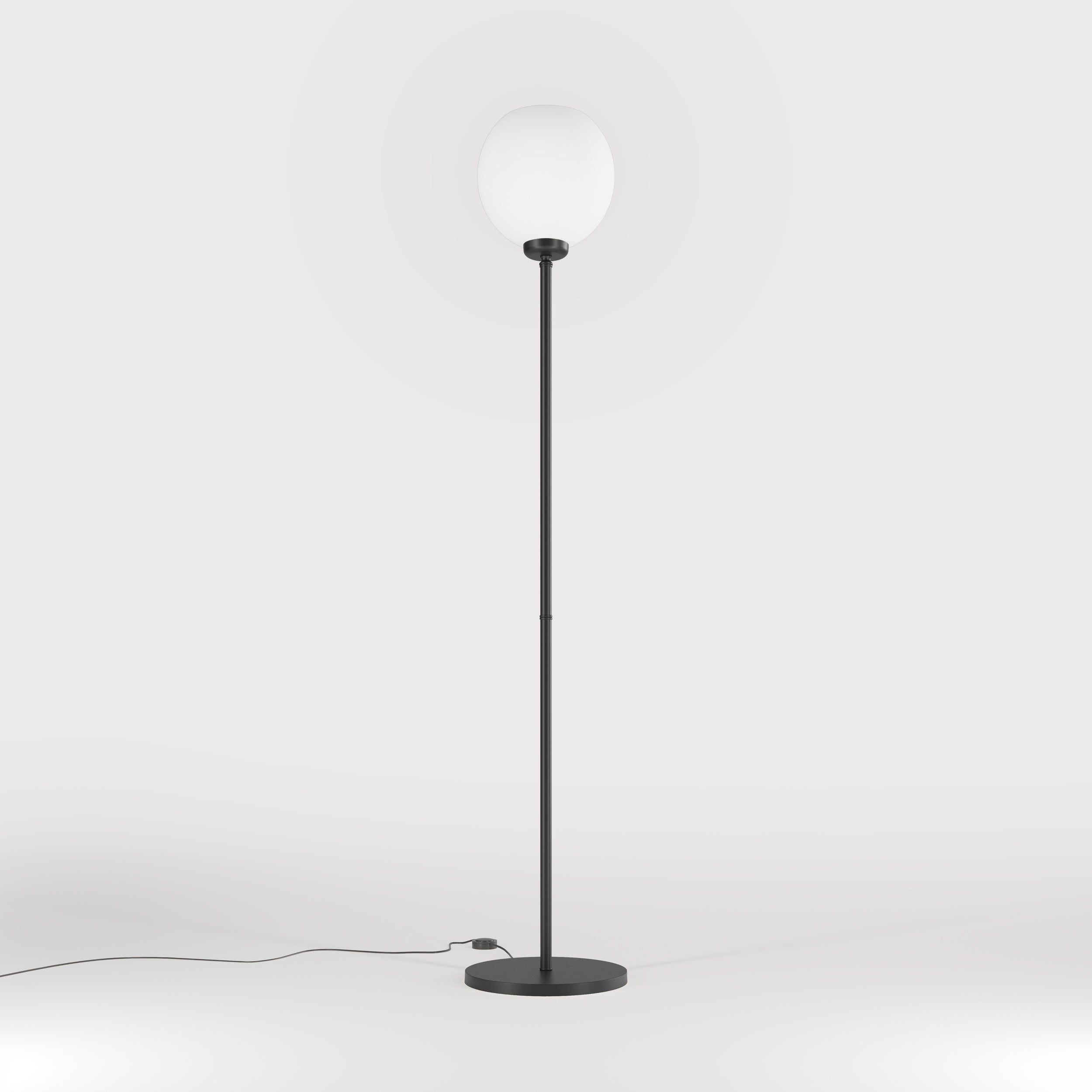 Brass floor lamp with frosted glass globe, elegant lighting for interiors - Finish: ONO Matt Black