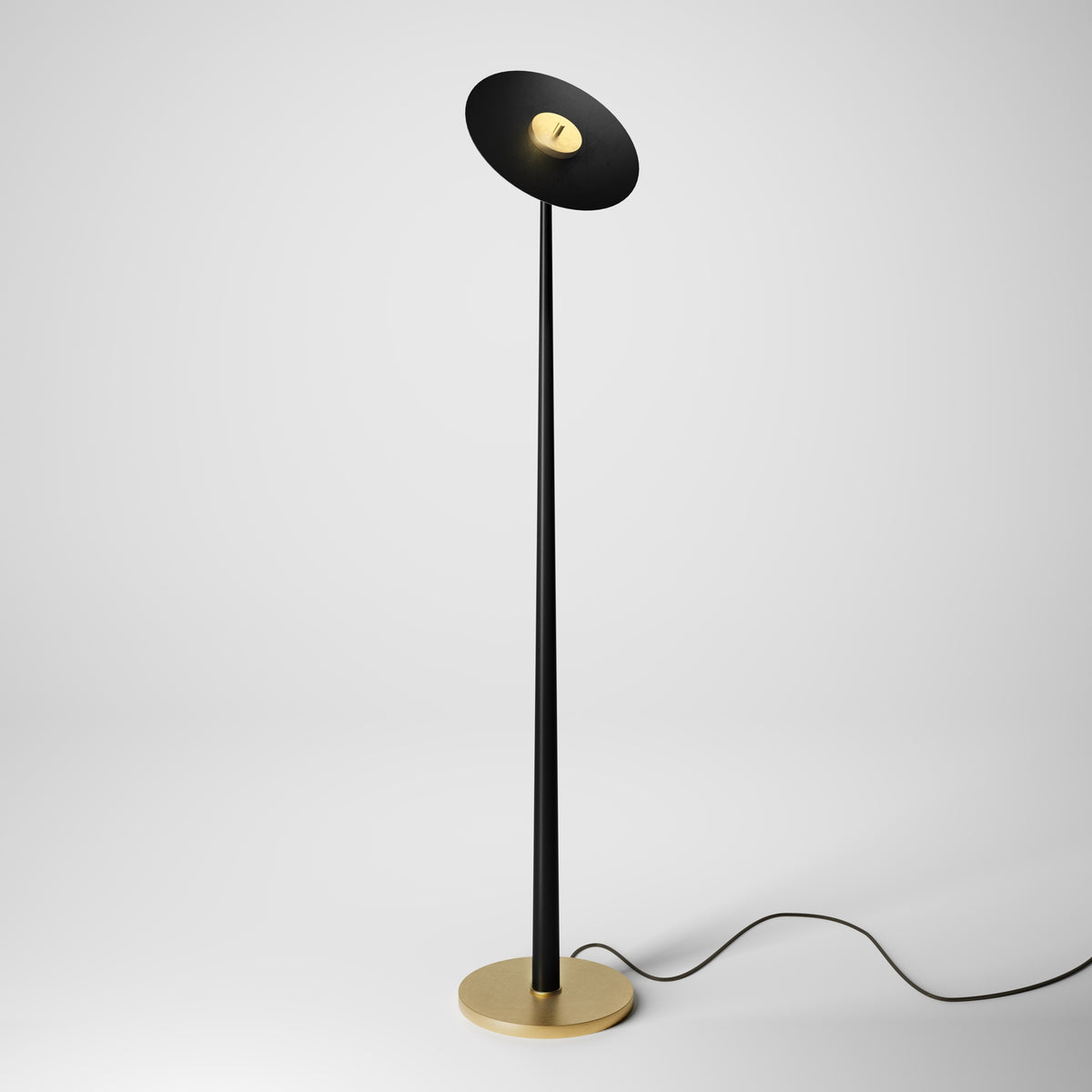 Modern Floor Lamp in Brass and Iron Adjustable Design - OBV Bronze Satin Light Brass