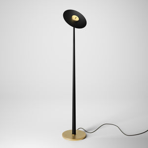 Modern floor lamp in brass and iron with an adjustable black disc, minimalist design, perfect for living rooms and office spaces by Ghidini 1849 - Finish: OBV Bronze Satin Light Brass