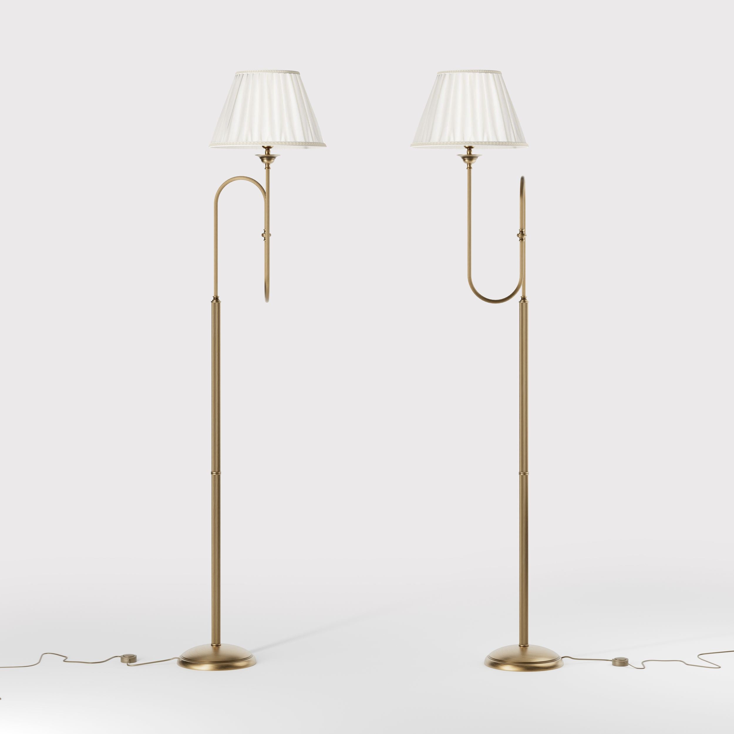 Brass floor lamp with trumpet arm and ivory pleated shade, musical design Made in Italy by Ghidini 1849 - Finish: OBS Bronze Satin Brass