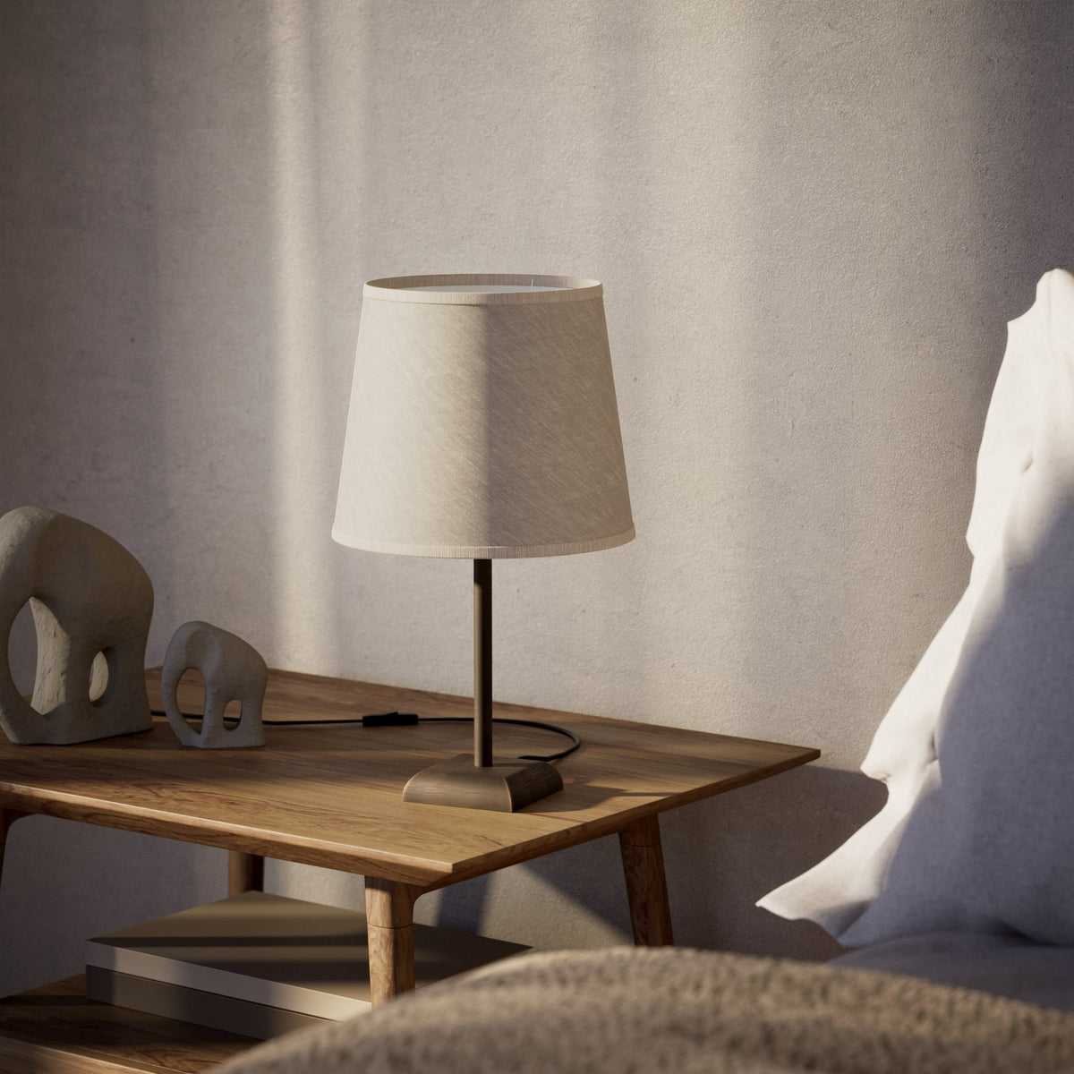 Contemporary table lamp with brass structure and conical gray textile shade, square base, essential design, Aves collection by Ghidini 1849 - Finish: OBM Bronze Satin Matt Brass