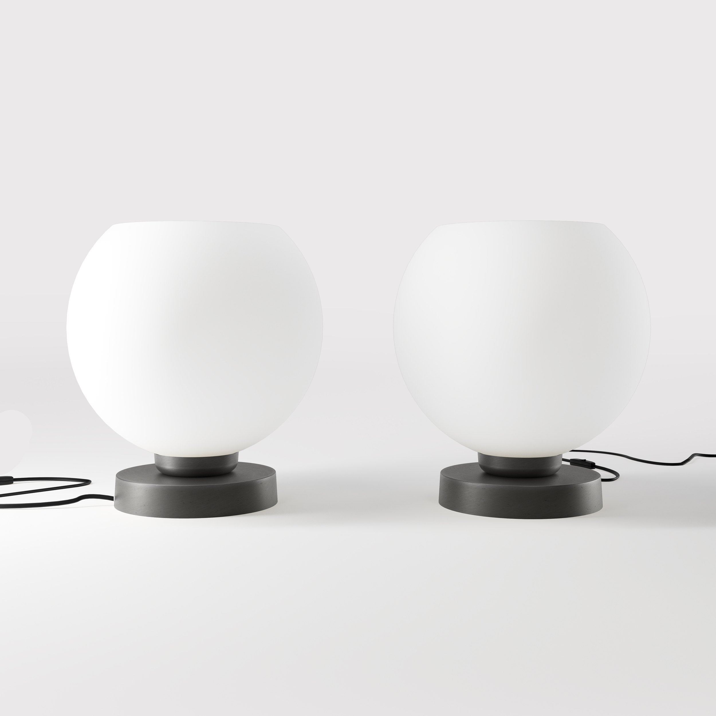 Brass table lamp with frosted glass globe, sophisticated lighting for interiors - Finish: OBR Dark Bronze