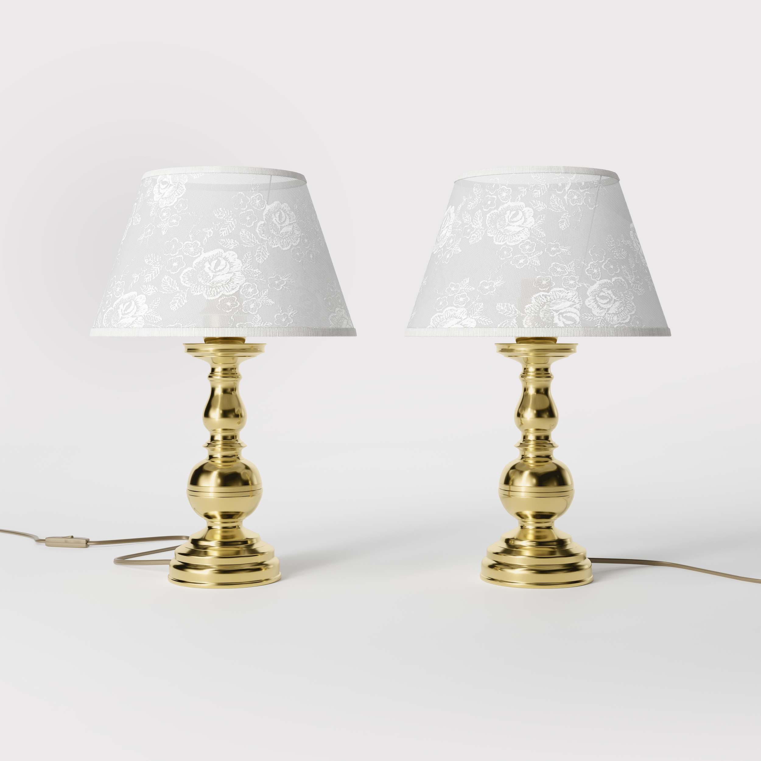 Brass table lamp with turned base and embroidered ivory fabric shade, classic design for interior lighting - Finish: OLV Polished Brass
