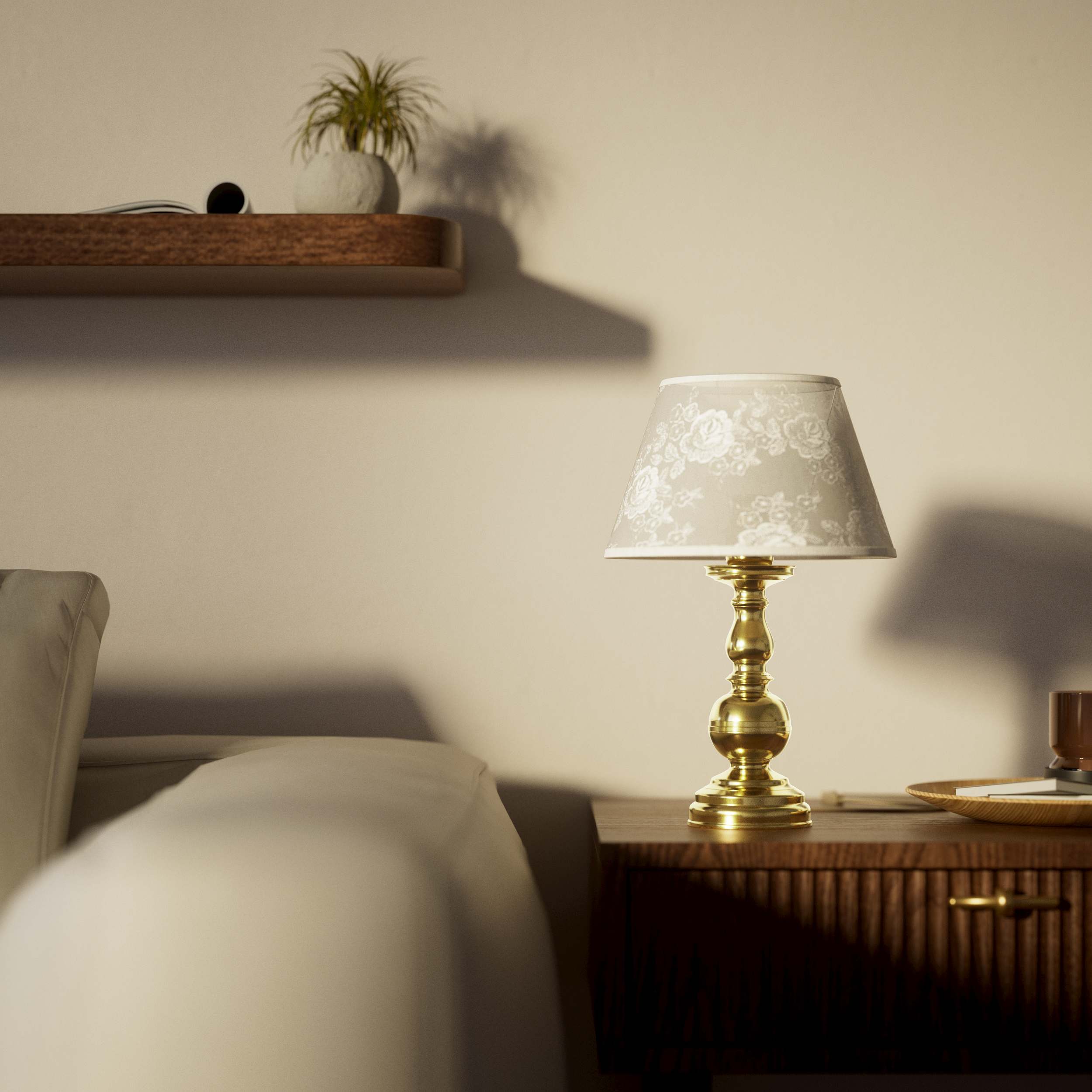 Brass table lamp with turned base and embroidered ivory fabric shade, classic design for interior lighting - Finish: OLV Polished Brass