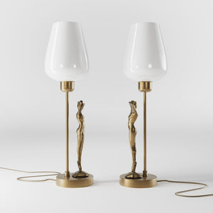Art Deco table lamp with sculptural brass female figure and conical glossy white glass shade, decorative base by Ghidini 1849 - Finish: OBS Bronze Satin Brass
