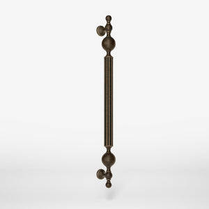 Neoclassical brass door handle with fluted column, suitable for interior and exterior doors by Ghidini 1849 - Finish: OBM Bronze Satin Matt Brass