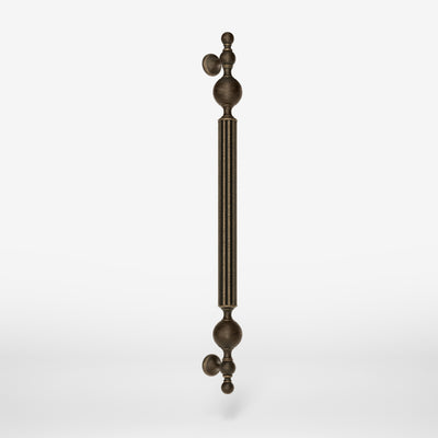 Neoclassical brass door handle with fluted column, suitable for interior and exterior doors by Ghidini 1849 - Finish: OBM Bronze Satin Matt Brass
