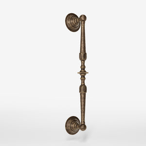 Brass pull handle with engraved details and classic design, ideal for interior and exterior doors by Ghidini 1849 - Finish: OAS Antique Brass