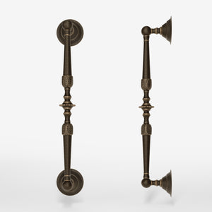 Brass pull handle with engraved details and classic design, ideal for interior and exterior doors by Ghidini 1849 - Finish: OBM Bronze Satin Matt Brass