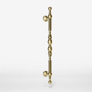 Brass pull handle with sculpted details and neoclassical design, ideal for prestigious doors by Ghidini 1849 - Finish: OBV Bronze Satin Light Brass