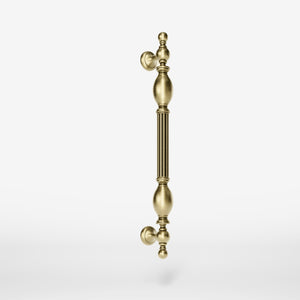 Brass pull handle with sculpted Renaissance details, ideal for historic doors and elegant interiors by Ghidini 1849 - Finish: OBV Bronze Satin Light Brass