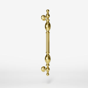 Brass pull handle with sculpted Renaissance details, ideal for historic doors and elegant interiors by Ghidini 1849 - Finish: OLV Polished Brass