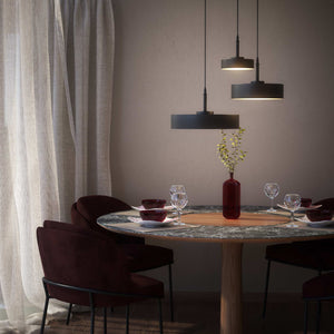 Modern pendant lamp with black lampshades and gold interior, adjustable design, perfect for contemporary interiors by Ghidini 1849 - Finish: ONO Matt Black