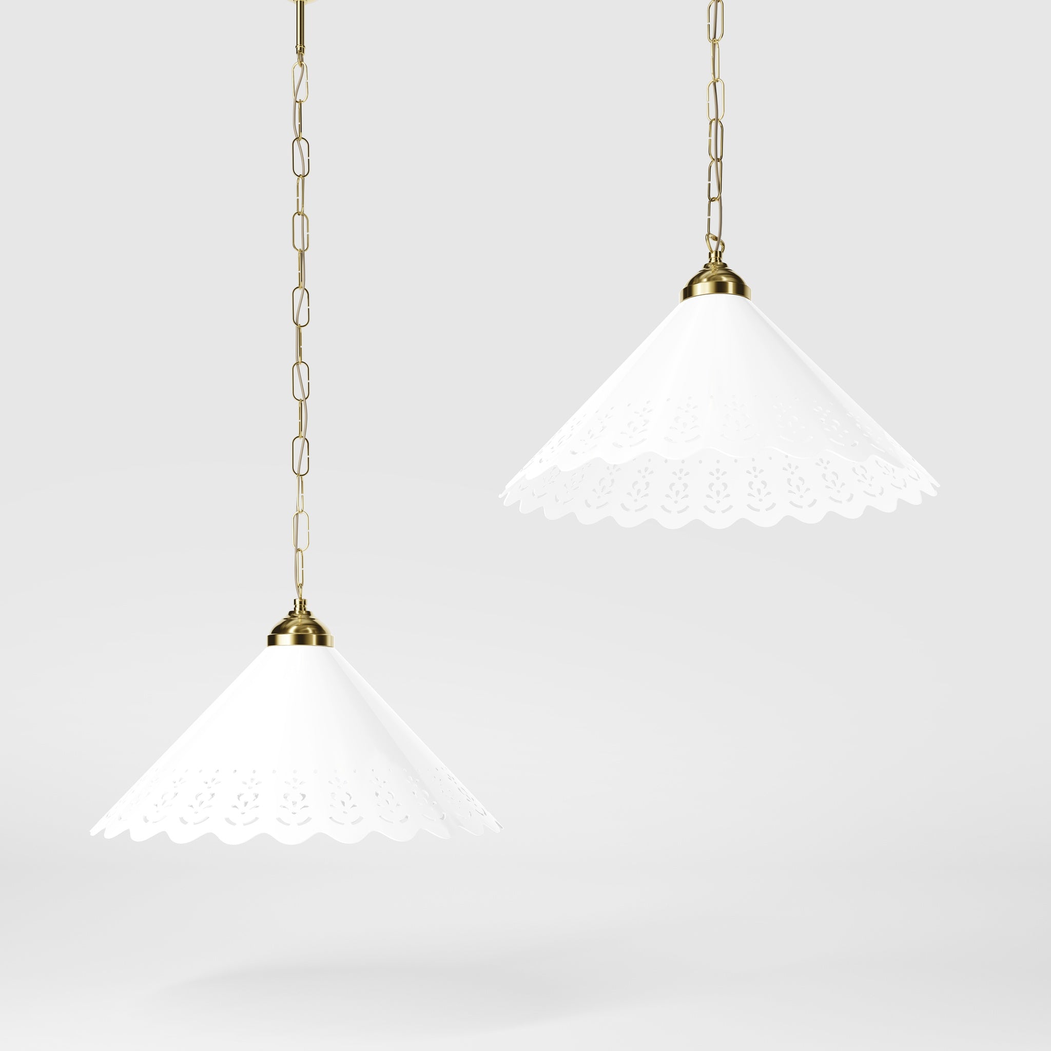 Classic pendant lamp with white pierced ceramic shade floral patterns and brass chain by Ghidini 1849 - Finish: OLV Polished Brass