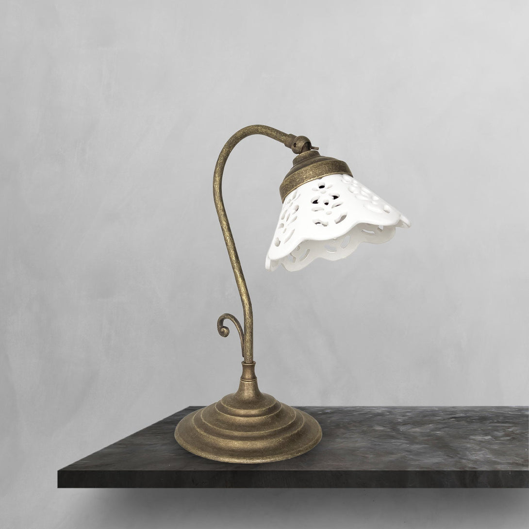 Antique Table Lamp in Brass with Italian Design Ghidini 1849