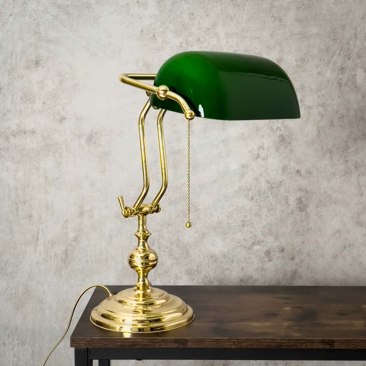 Brass best sale bankers lamp