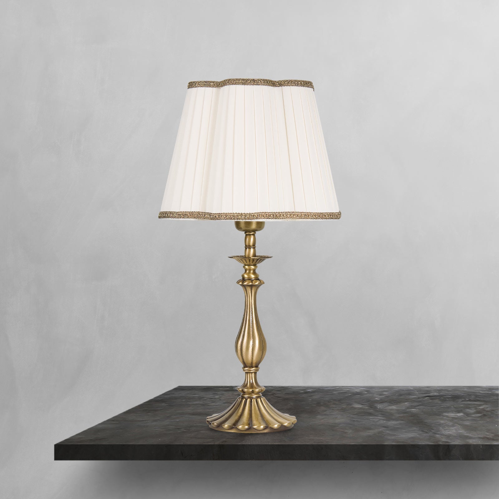 t4option0_0 | Classic Bedside Lamp Brass Decorative Style Petalo Ghidini 1849