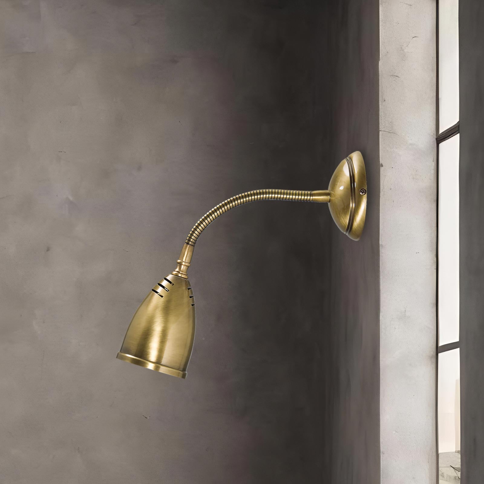 Flexible Wall Light Brass Premium Retro Stoccolma | Ghidini 1849