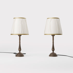 Classic brass table lamp with ivory fabric shade and decorative trims, round base and turned stem by Ghidini 1849 - Dimension/Finish: Small / OBM Bronze Satin Matt Brass