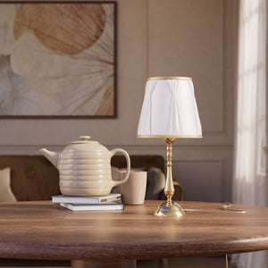 Classic brass table lamp with ivory fabric shade and decorative trims, round base and turned stem by Ghidini 1849 - Dimension/Finish: Small / OLV Polished Brass