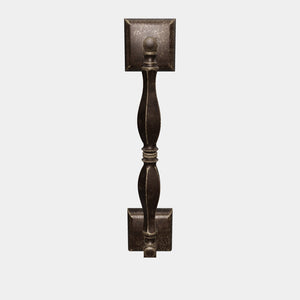 Classic brass pull handle with turned design, single-side installation, suitable for interior and exterior doors by Ghidini 1849 - Finish: OAS Antique Brass