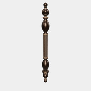 Brass pull handle with sculpted Renaissance details, ideal for historic doors and elegant interiors by Ghidini 1849 - Finish: OBM Bronze Satin Matt Brass