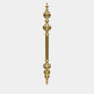 Brass pull handle with sculpted details and elegant proportions, ideal for refined doors by Ghidini 1849 - Finish: OLV Polished Brass